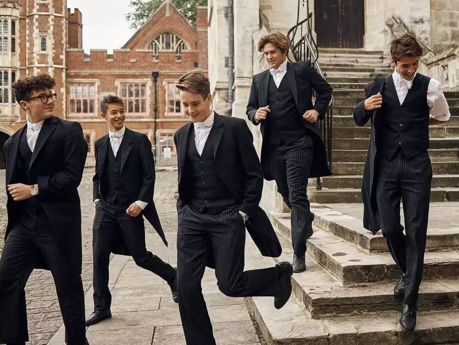 英国养老院比伊顿还贵！你还不赶紧做学霸？