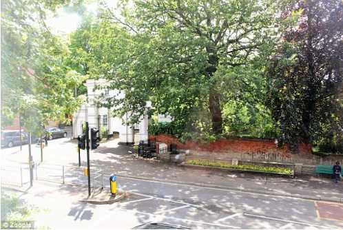 英国公厕改变住宅 一年转手要价涨16%