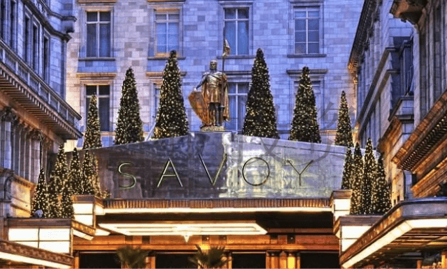 伦敦著名的Savoy Hotel沃伏伊酒店